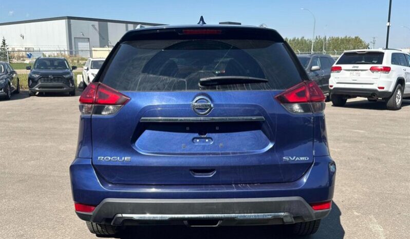 
								2020 Nissan Rogue SV full									