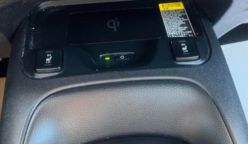 
								2022 Toyota Corolla LE full									