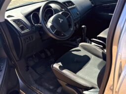 
										2015 Mitsubishi RVR SE full									