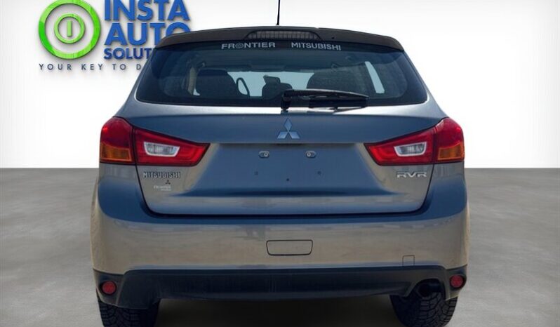 
								2015 Mitsubishi RVR SE full									