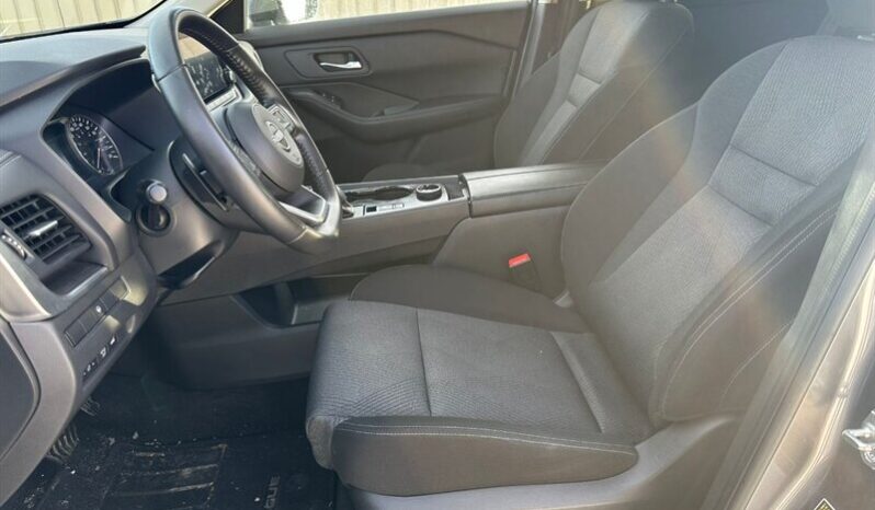 
								2024 Nissan Rogue SV Moonroof full									