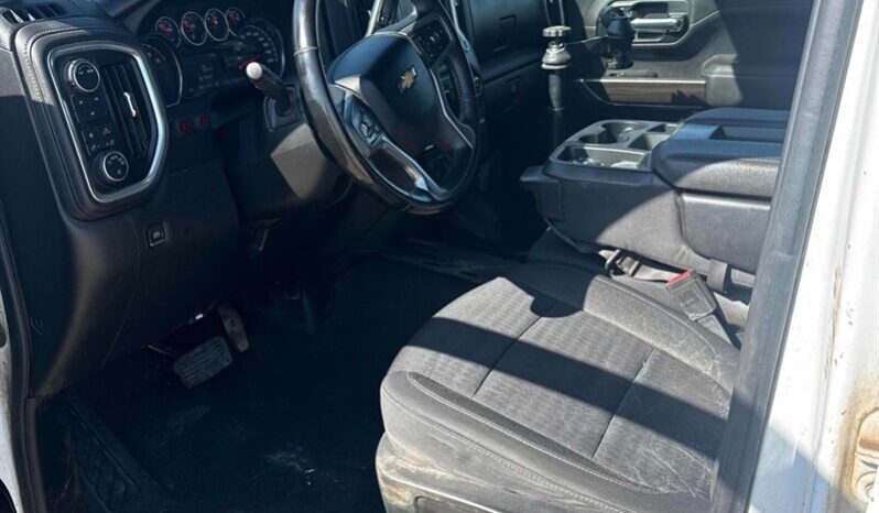 
								2023 Chevrolet Silverado 2500 LT full									