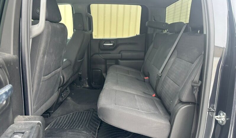 
								2023 Chevrolet Silverado 1500 Custom full									