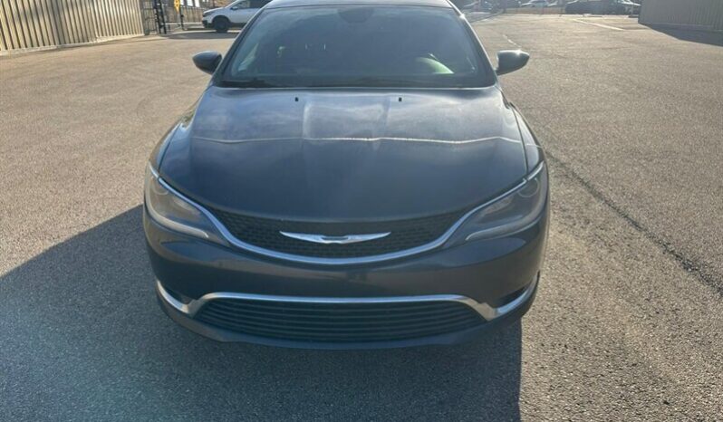 
								2016 Chrysler 200 Limited full									