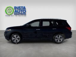 
										2020 Nissan Pathfinder SV Tech full									