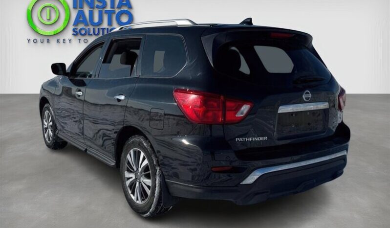 
								2020 Nissan Pathfinder SV Tech full									