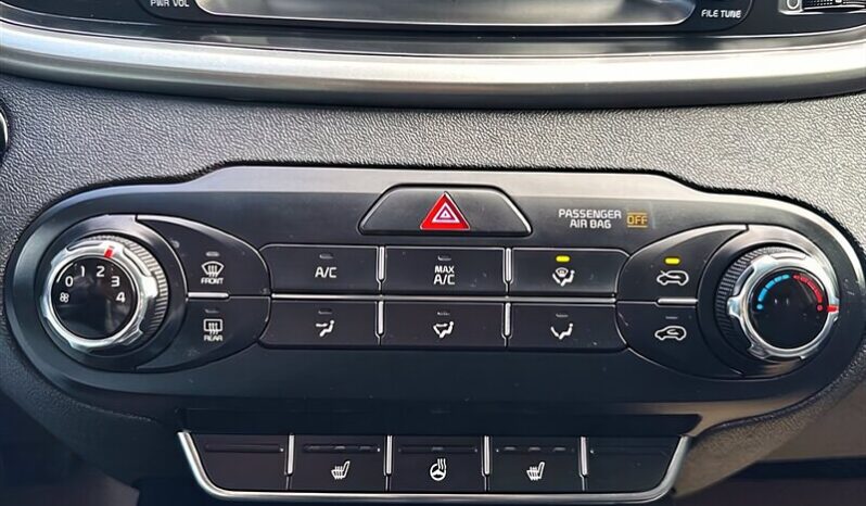 
								2019 Kia Sorento LX full									