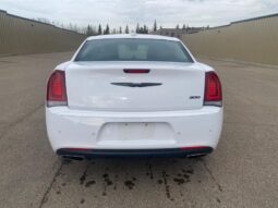 
										2023 Chrysler 300 Series Touring L full									