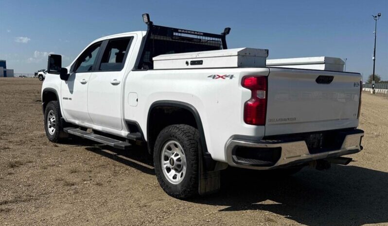 
								2023 Chevrolet Silverado 2500 LT full									