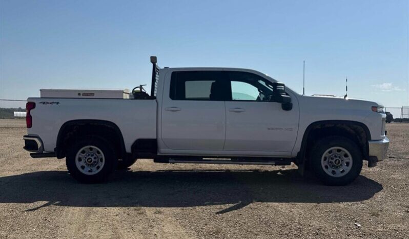 
								2023 Chevrolet Silverado 2500 LT full									
