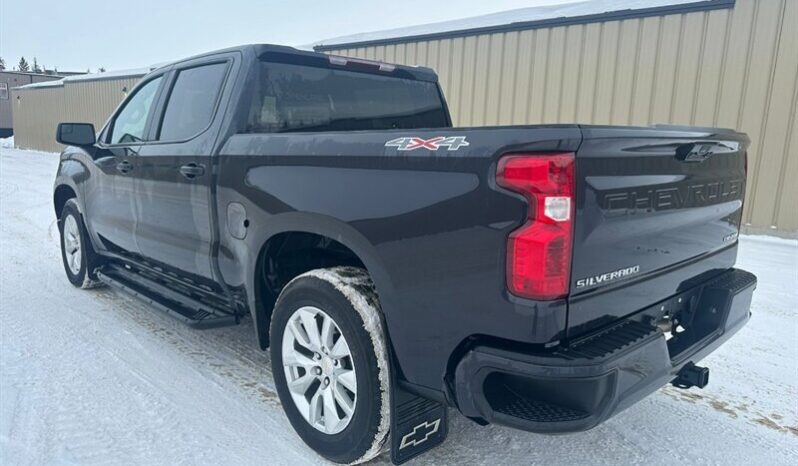 
								2023 Chevrolet Silverado 1500 Custom full									