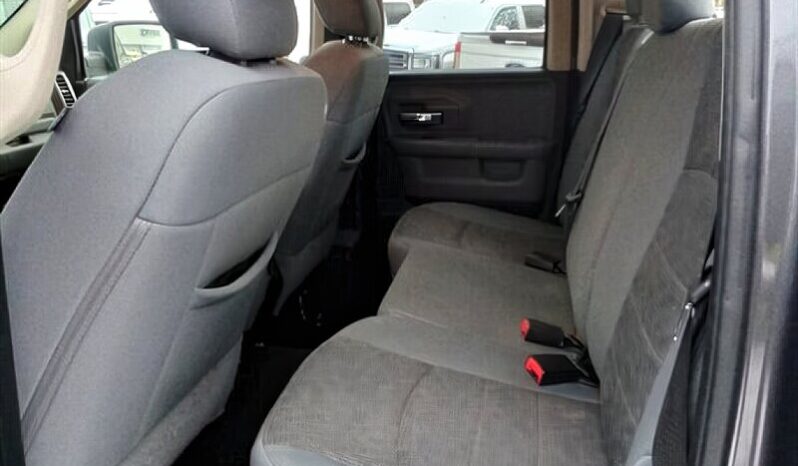 
								2017 RAM 1500 Express full									