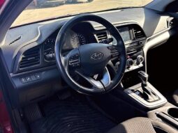 
										2019 Hyundai ELANTRA Preferred full									
