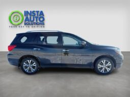 
										2020 Nissan Pathfinder SV Tech full									