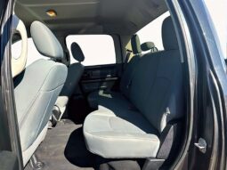 
										2018 RAM 1500 ST full									