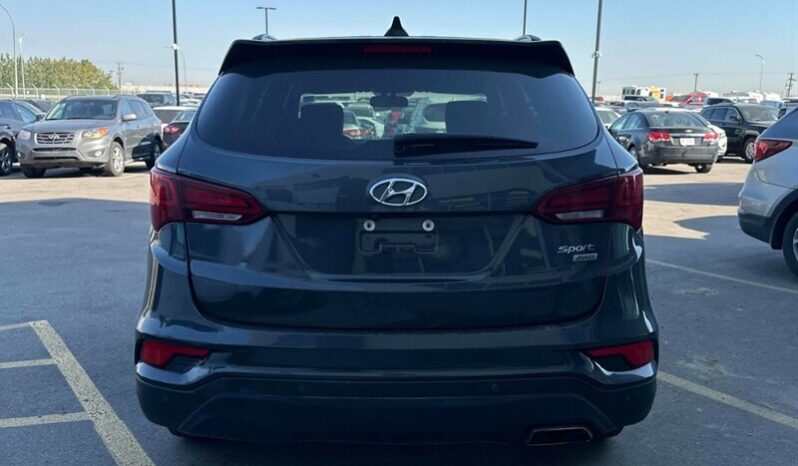 
								2018 Hyundai Santa Fe Sport Premium full									