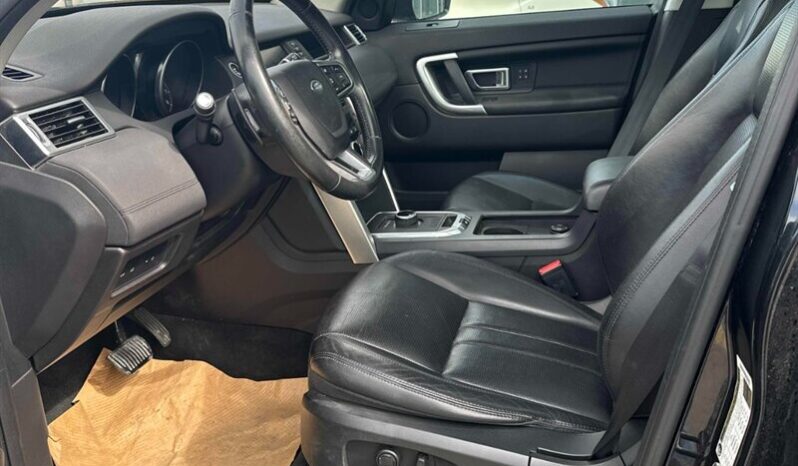 
								2017 Land Rover Discovery Sport HSE full									