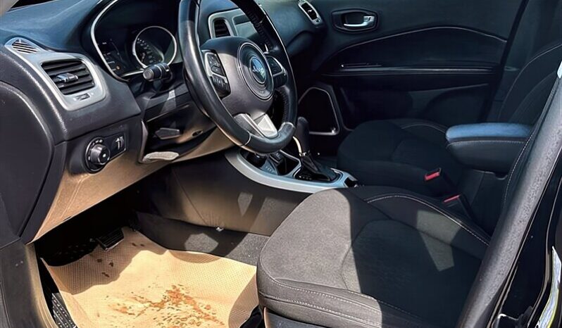 
								2021 Jeep Compass Upland Edition full									