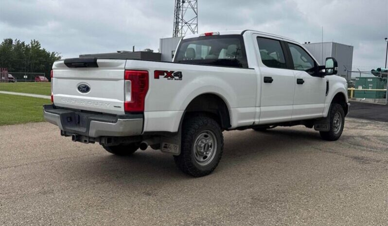 
								2019 Ford F-250 Super Duty XL full									