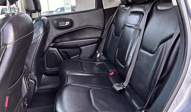 
								2018 Jeep Compass Trailhawk full									