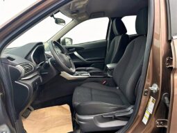 
										2019 Mitsubishi Eclipse Cross ES S-AWC full									