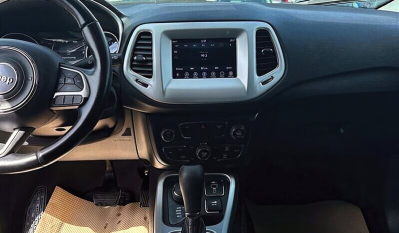 
								2021 Jeep Compass Upland Edition full									
