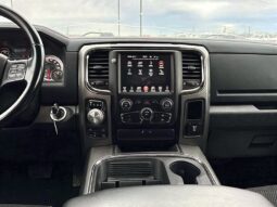
										2017 RAM 1500 Sport full									
