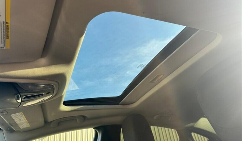 
								2016 Chrysler 200 Limited full									