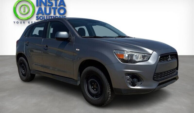 
								2015 Mitsubishi RVR SE full									