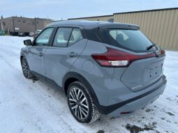 
										2024 Nissan Kicks SV full									