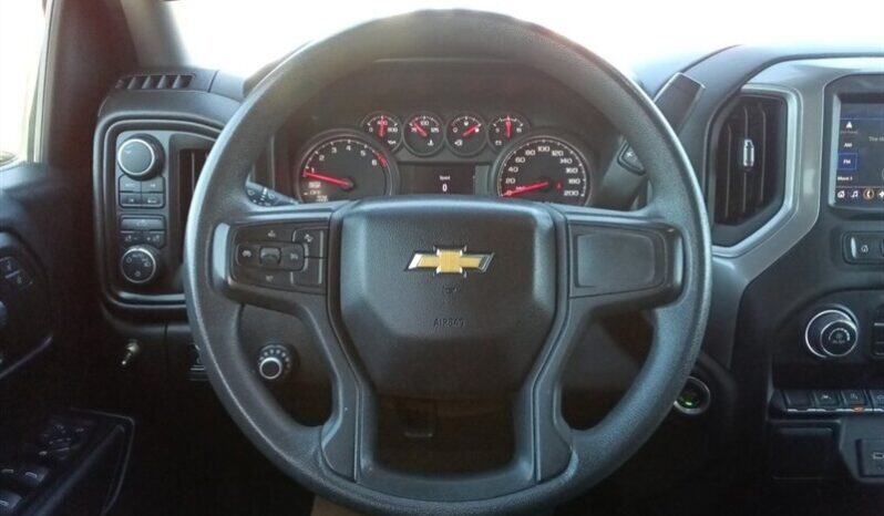 
								2022 Chevrolet Silverado 1500 Work Truck full									