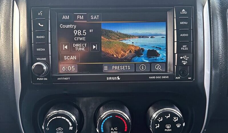 
								2016 Jeep Compass North Edition full									