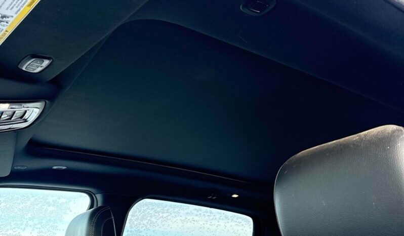 
								2023 RAM 1500 Sport full									