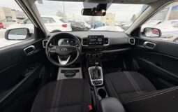 
										2024 Hyundai VENUE Preferred full									