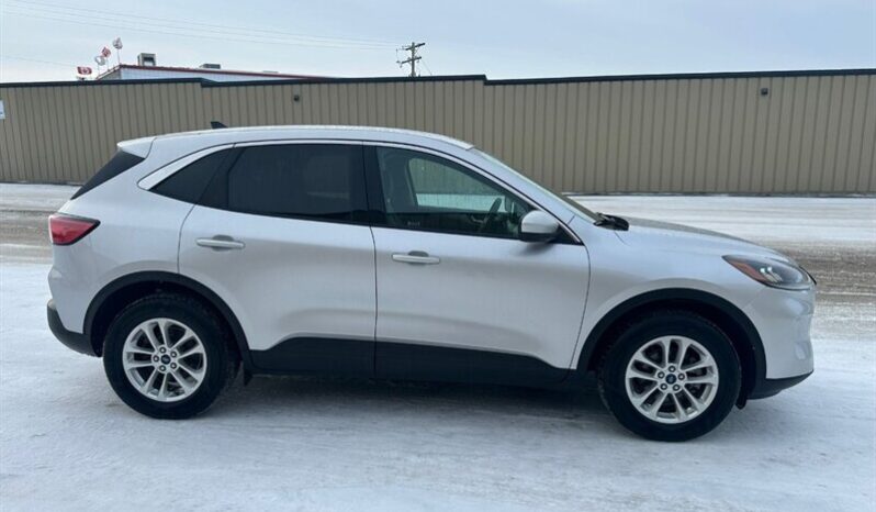 
								2020 Ford Escape SE full									