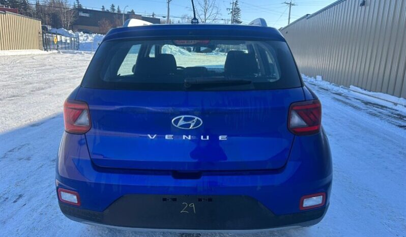 
								2024 Hyundai VENUE Preferred full									