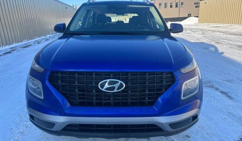 
								2024 Hyundai VENUE Preferred full									