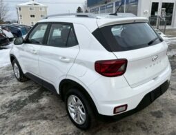 
										2024 Hyundai VENUE Preferred full									