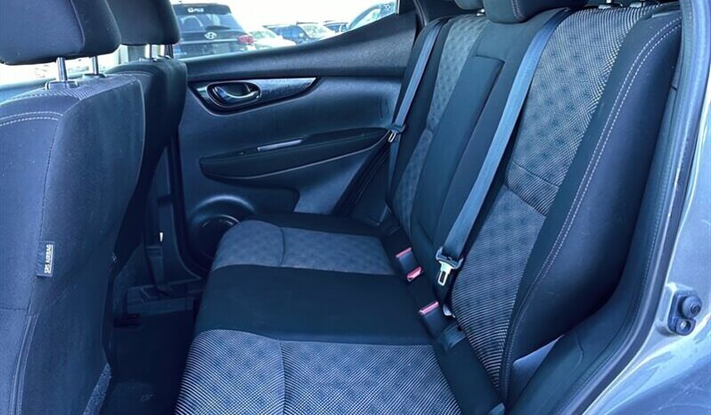 
								2018 Nissan Qashqai SV Moonroof full									