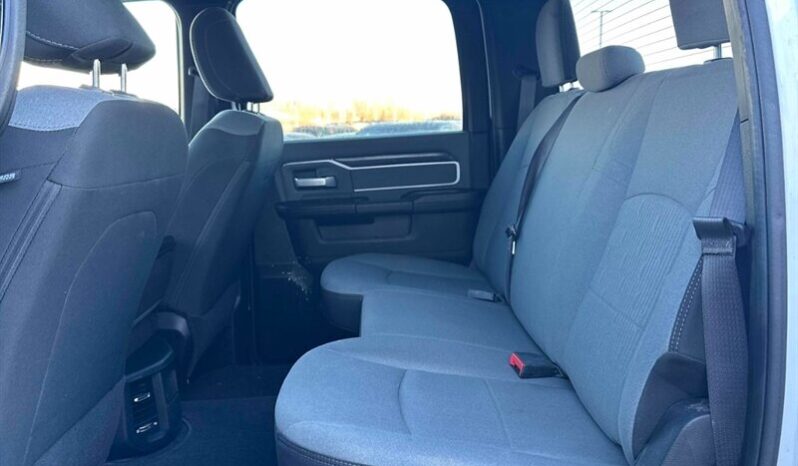 
								2022 RAM 3500 Big Horn full									