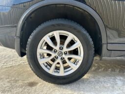 
										2020 Nissan Rogue SV full									