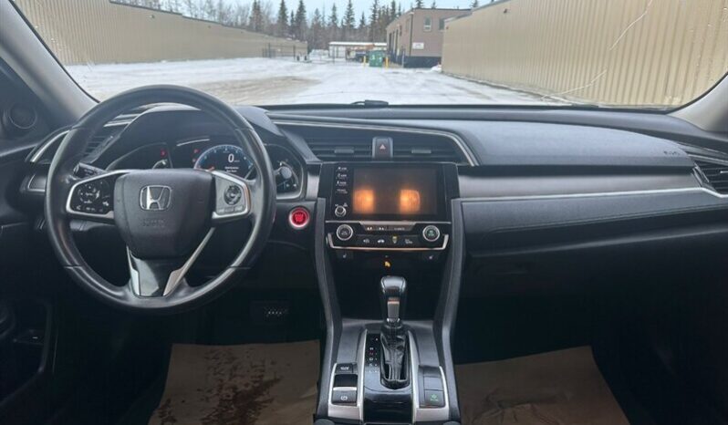 
								2020 Honda Civic EX full									