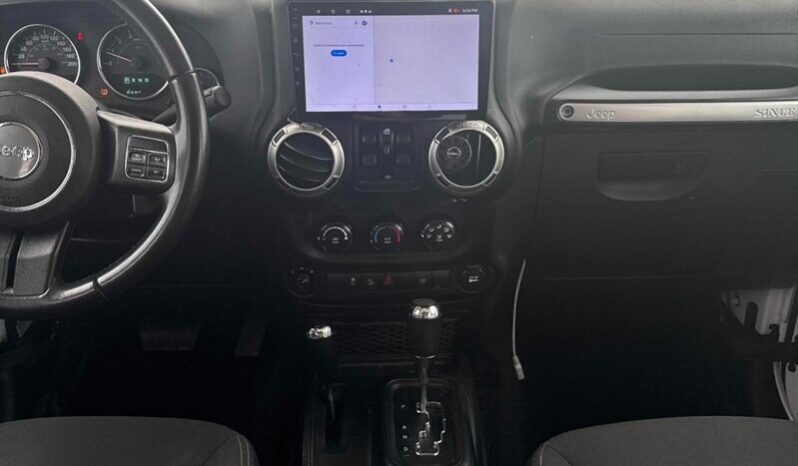 
								2018 Jeep Wrangler JK Unlimited Sahara full									