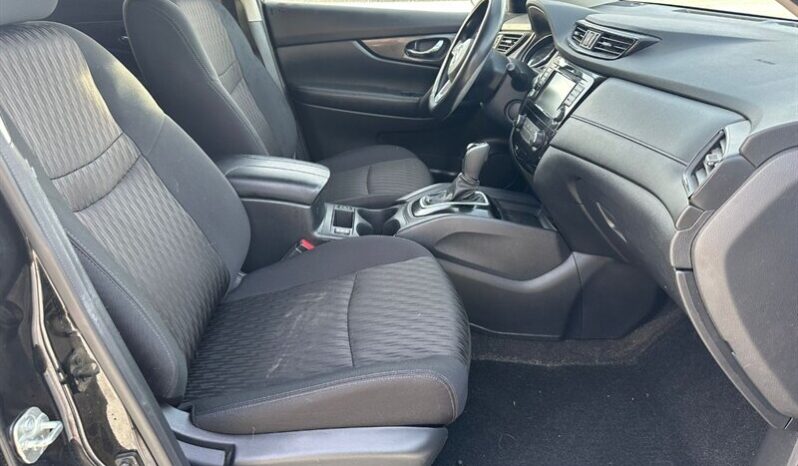 
								2020 Nissan Rogue SV full									