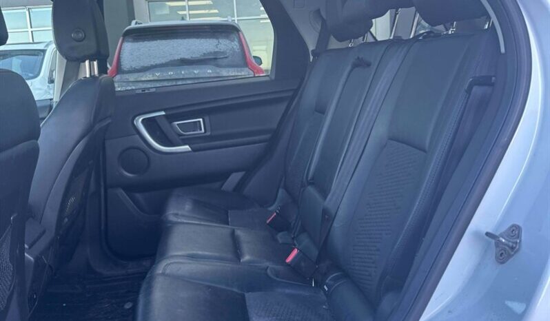 
								2016 Land Rover Discovery Sport SE full									