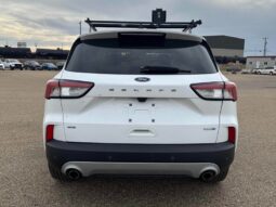 
										2020 Ford Escape SE full									