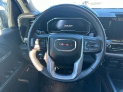 
										2024 GMC Sierra 1500 SLT full									