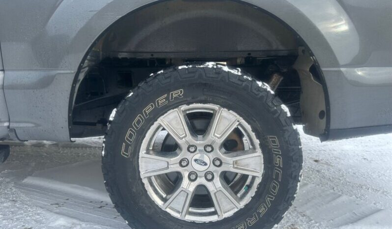 
								2017 Ford F-150 XLT XTR full									