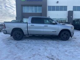 
										2022 RAM 1500 Sport full									