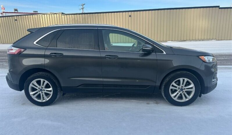 
								2019 Ford Edge SEL full									